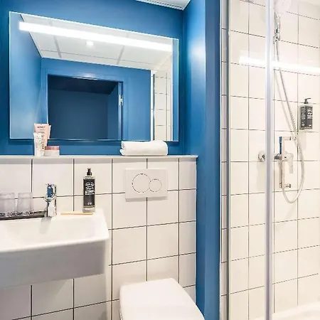 Ibis Budget Porte Du Luxembourg Hotel
