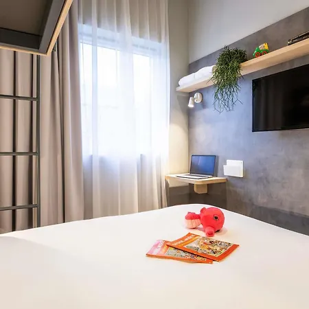 Ibis Budget Porte Du Luxembourg Szálloda 2*