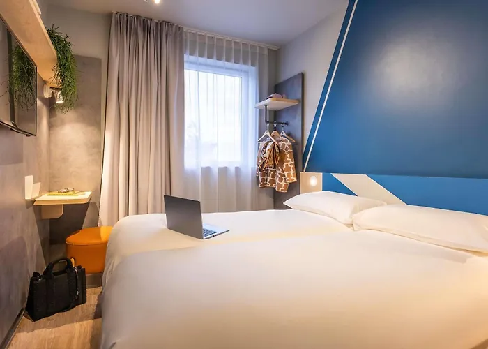 Ibis Budget Porte Du Luxembourg 2*